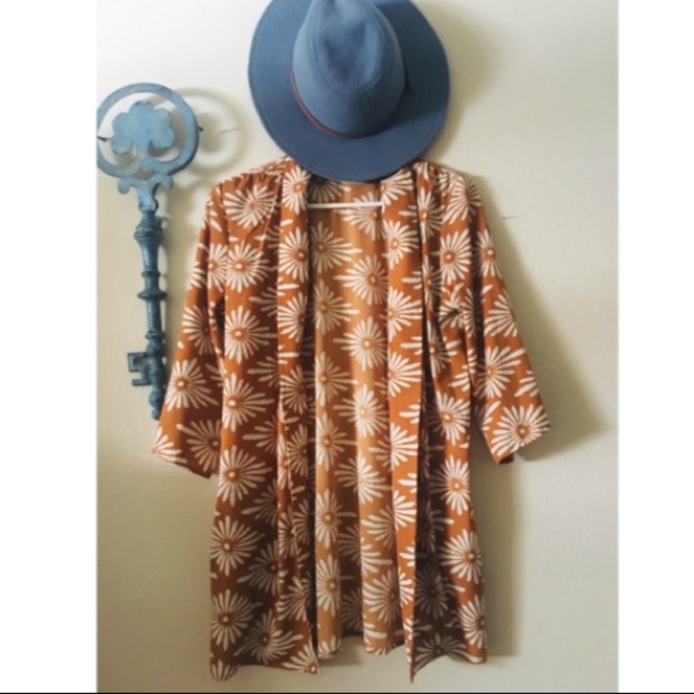 {Volcom} Stone Row Total Knockout Kimono 🌼